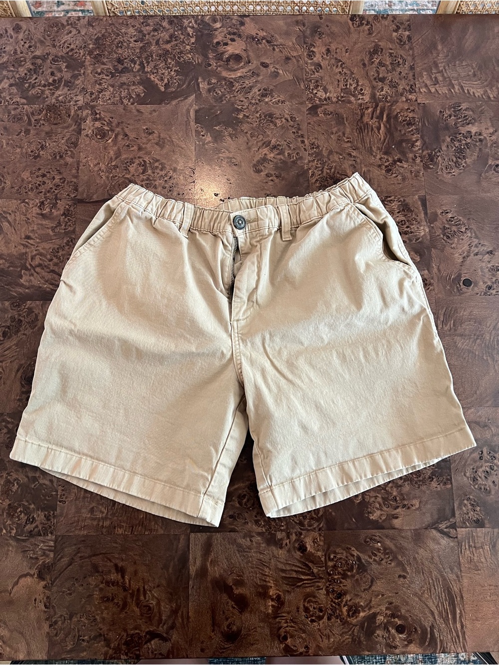 CHUBBIES khaki shorts 7”